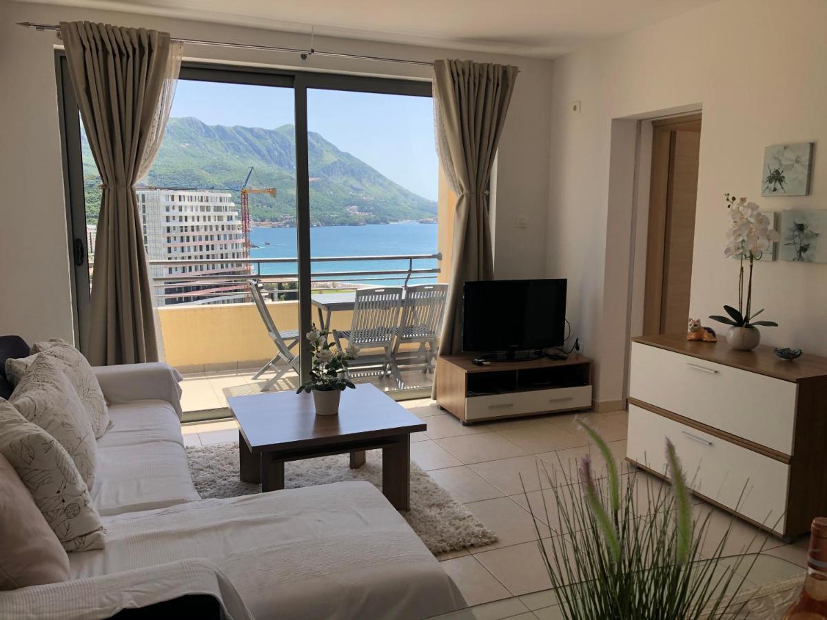 Sea View Two Bedroom Family Apartment With Pool - Sunset Ivanovici Bečići Esterno foto